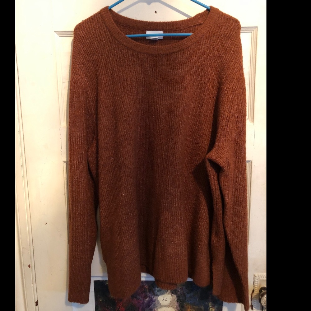 Old Navy sweater